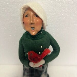 Byers’ Choice Carolers Woman with Cardinal Bird Collectible Christmas Figurine